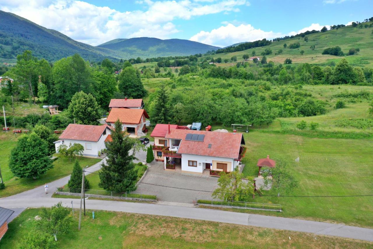 Guesthouse Ante Hodak Seliste Dreznicko Exterior photo